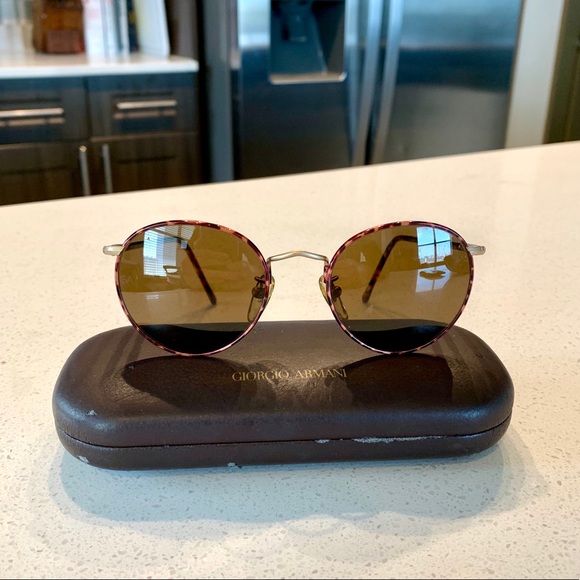 Giorgio Armani Accessories - Giorgio Armani round sunglasses